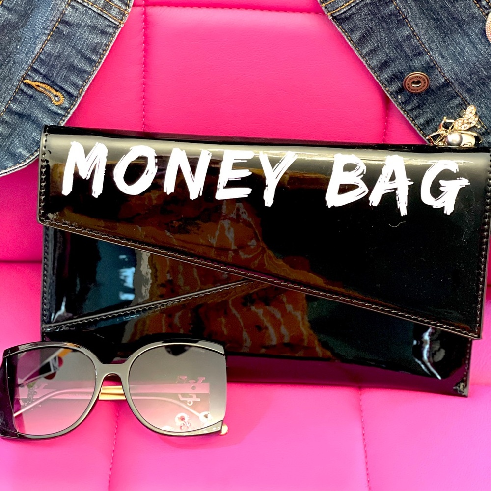 “Boss” clutch!💋💄👠 Clutch or crossbody.